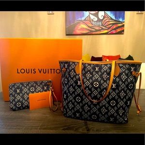 Louis Vuitton
Neverfull NM Tote Limited Edition Since 1854 Monogram Jacquard MM